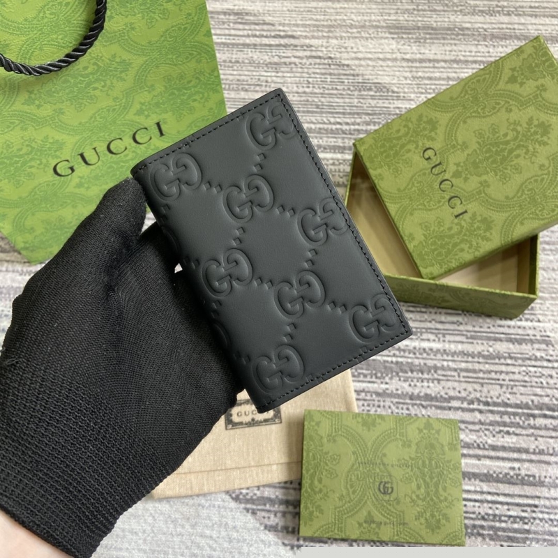 G*u*i wallets & purse